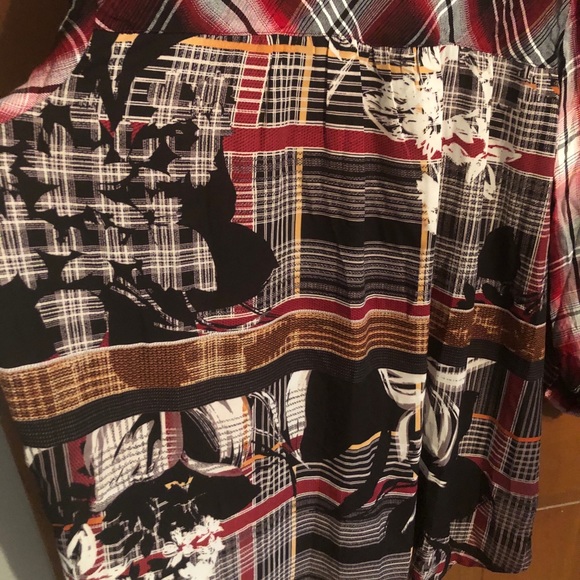 Shirt - Picture 4 of 5